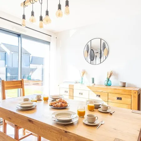 Holiday home La Maison Du Bonheur - Private Heated Pool Heuqueville (Seine-Maritime)